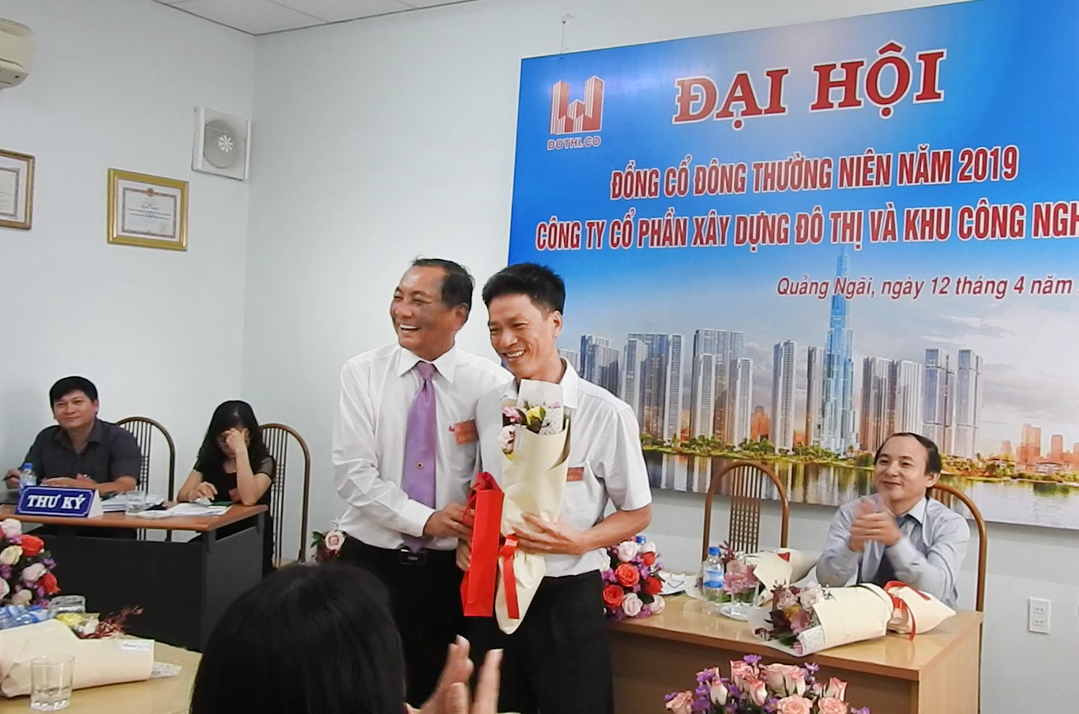đại hội cổ đông dothi.co 2019